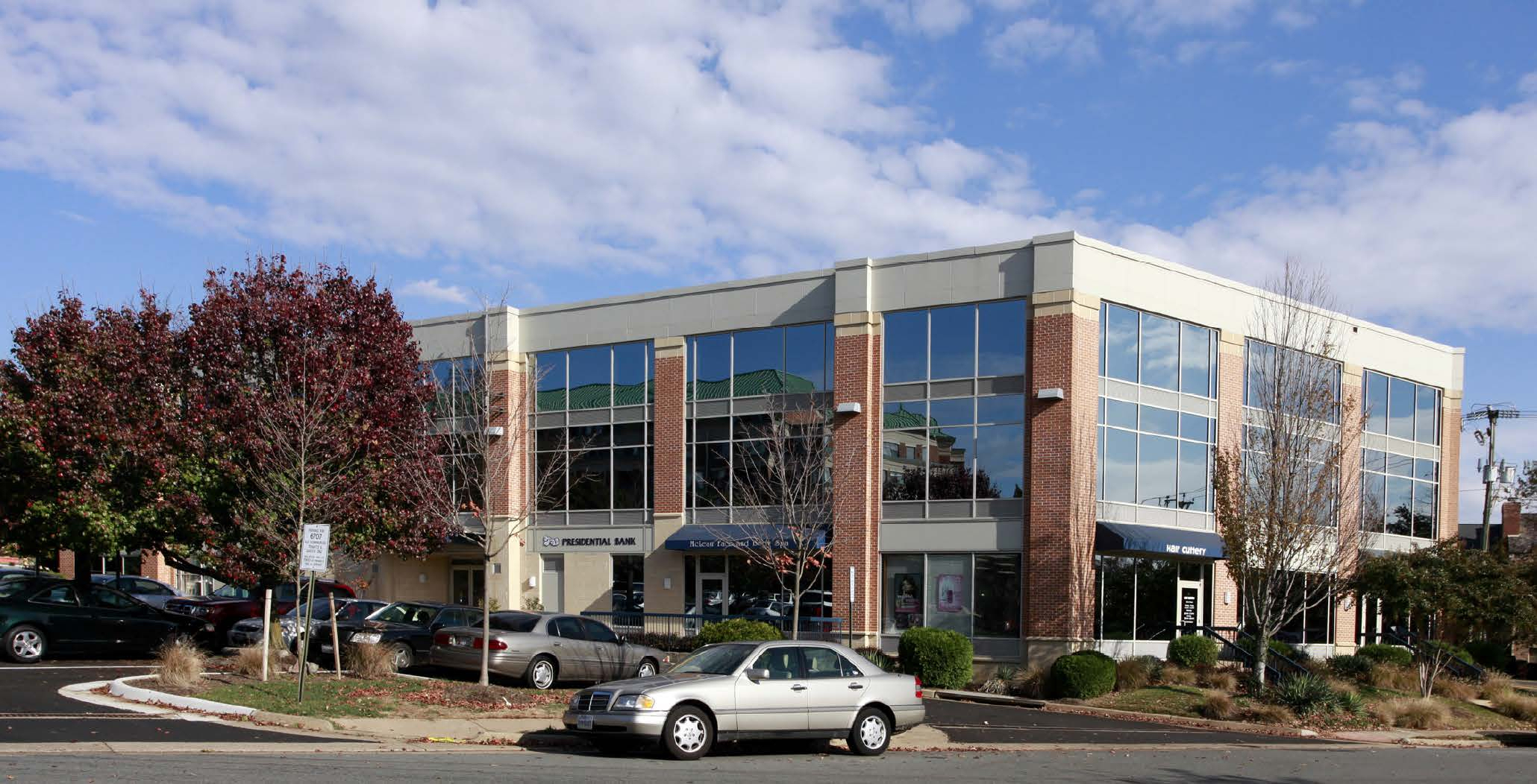 6707 Old Dominion